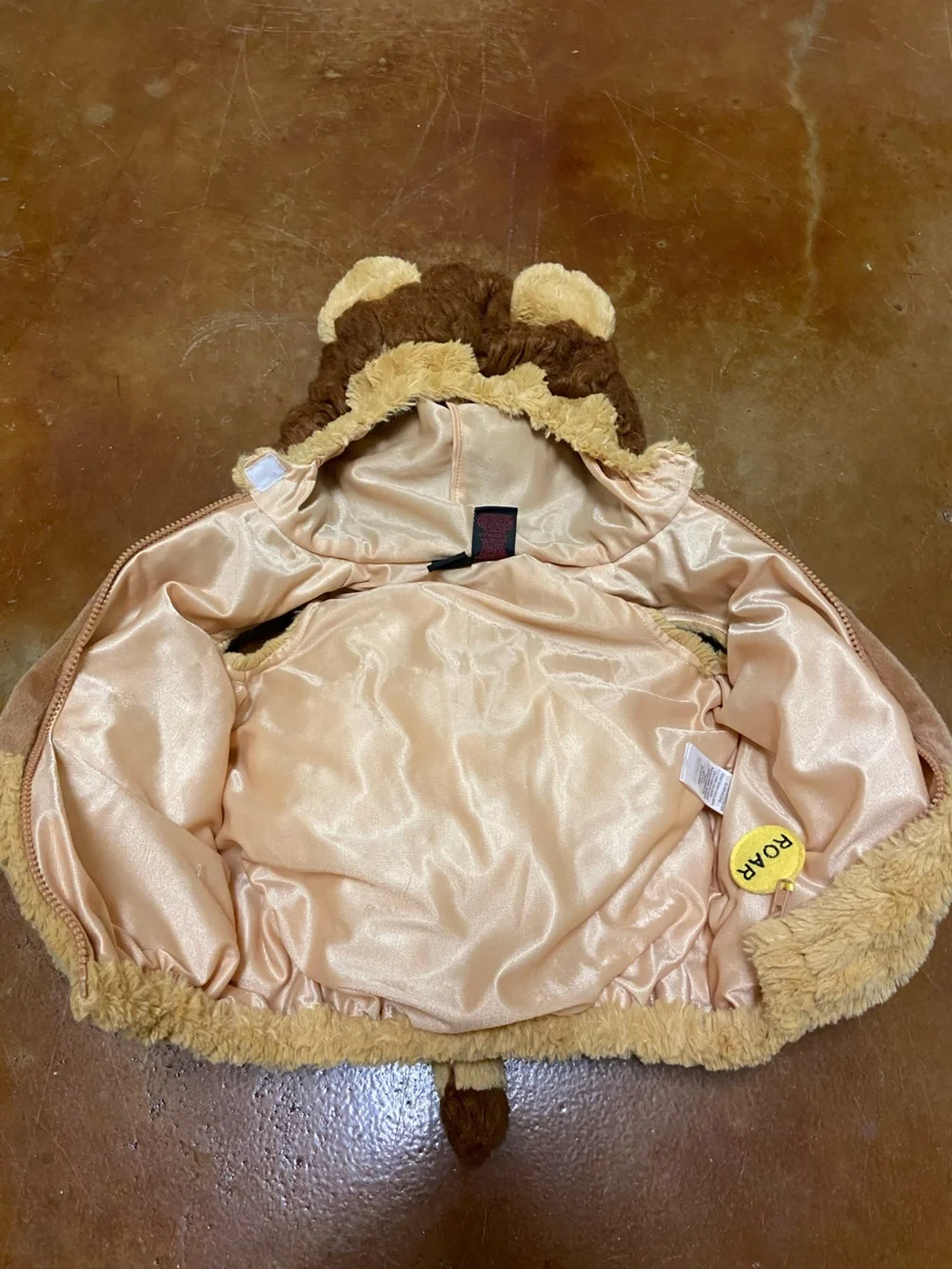 Going Wild Baby Lion Costume Vest Hooded Plush Fuzzy 12M Halloween TrickorTreat